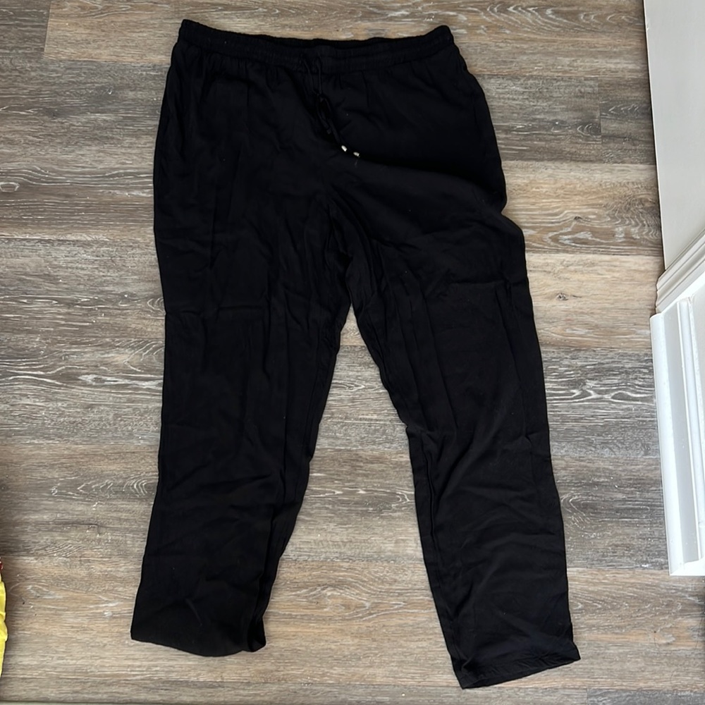 Black dress pants
